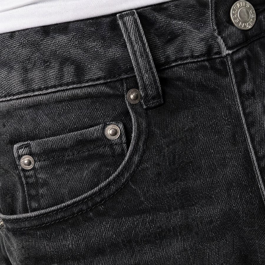 Jean droit décontracté chic vintage - close-up détail matière