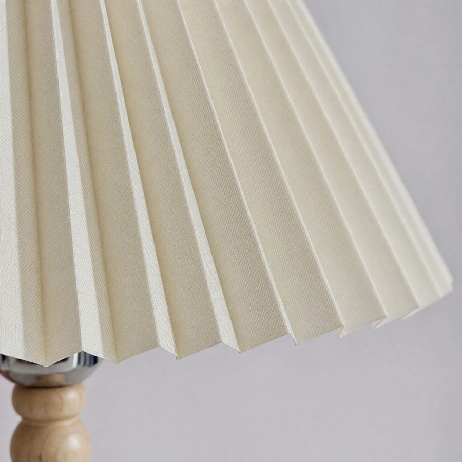 Lampe de Chevet Vintage avec Abat-Jour Plissé - close-up détail matière