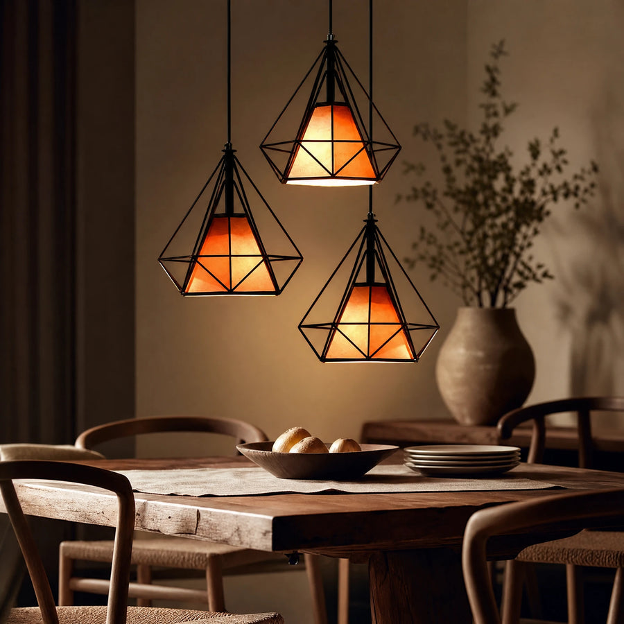 Lustre Suspension Géométrique en Fer avec Abat-jour Chaud - OBJETS VARIES