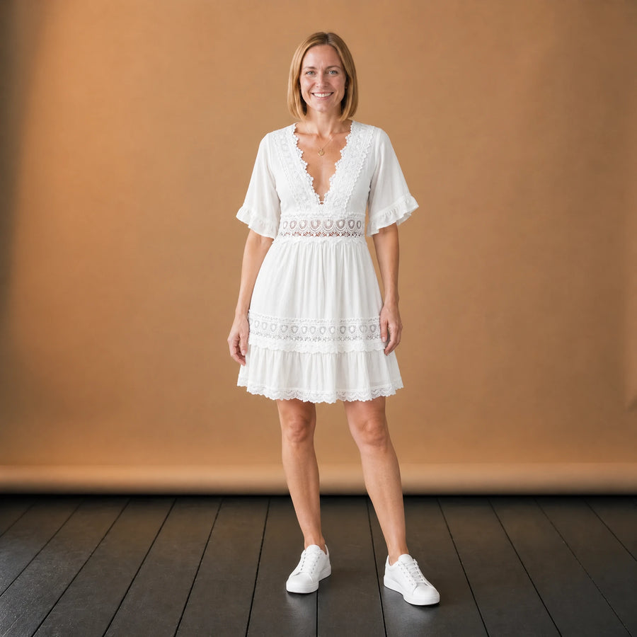 Robe Longue Blanche Dentelle Vintage - VETEMENT Studio FEMME