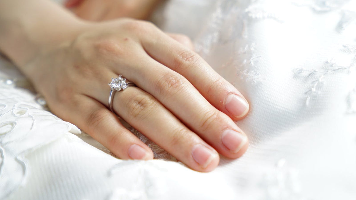 comment-choisir-une-bague-ancienne
