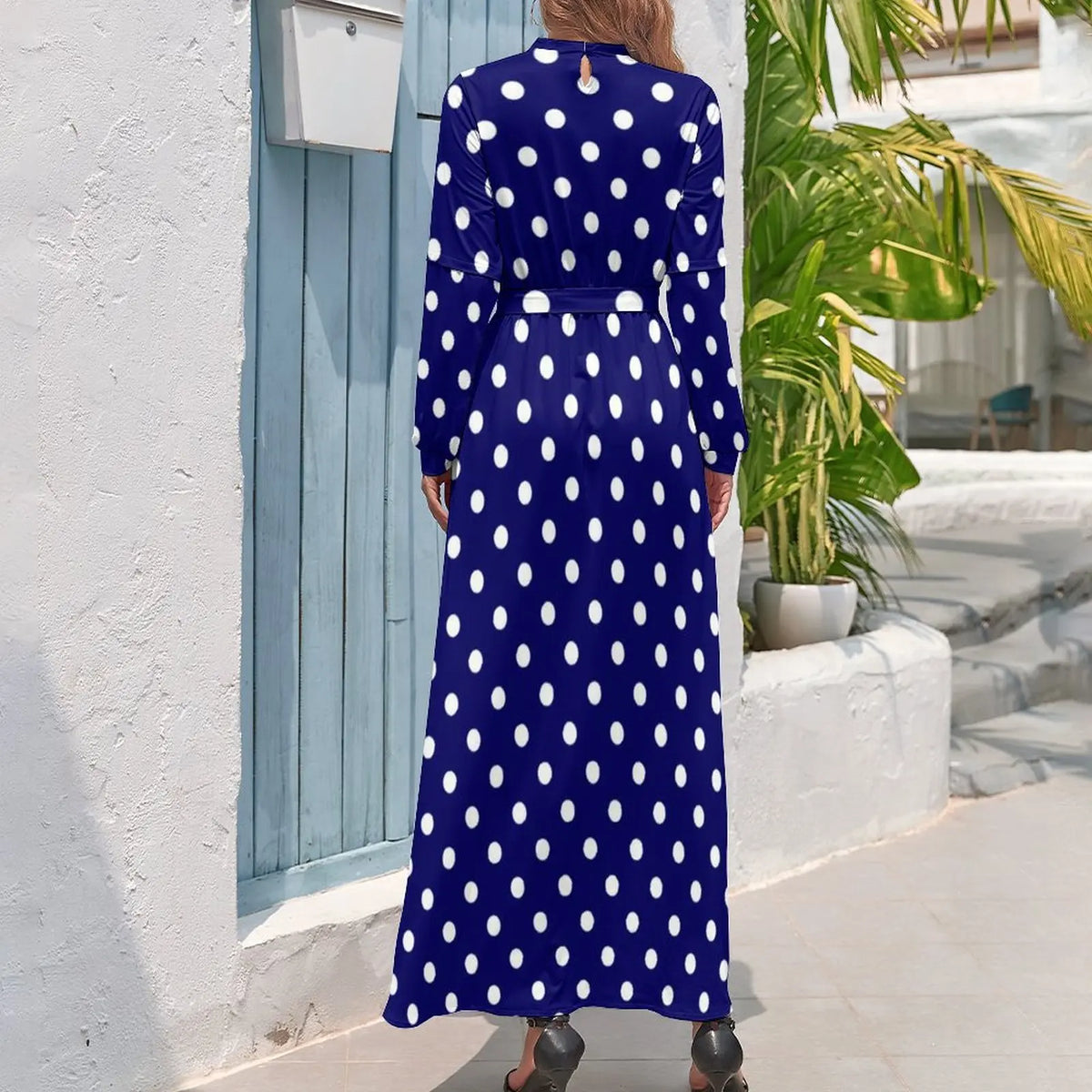Vestido largo años 80 con lunares azules 