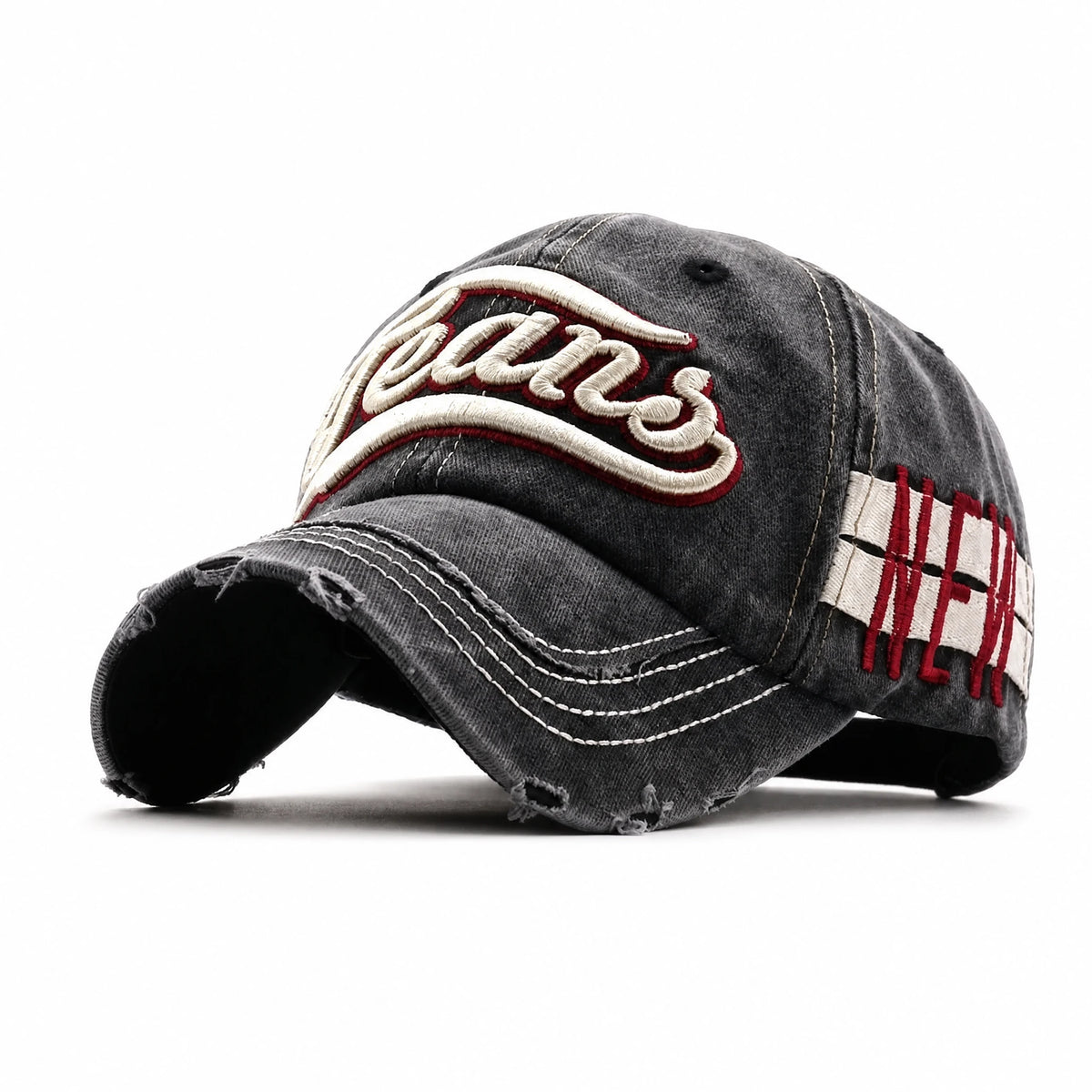 Casquette de baseball avec lettre brodée vintage - image principale