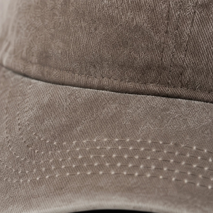 Casquette Marron Vintage - close-up détail matière