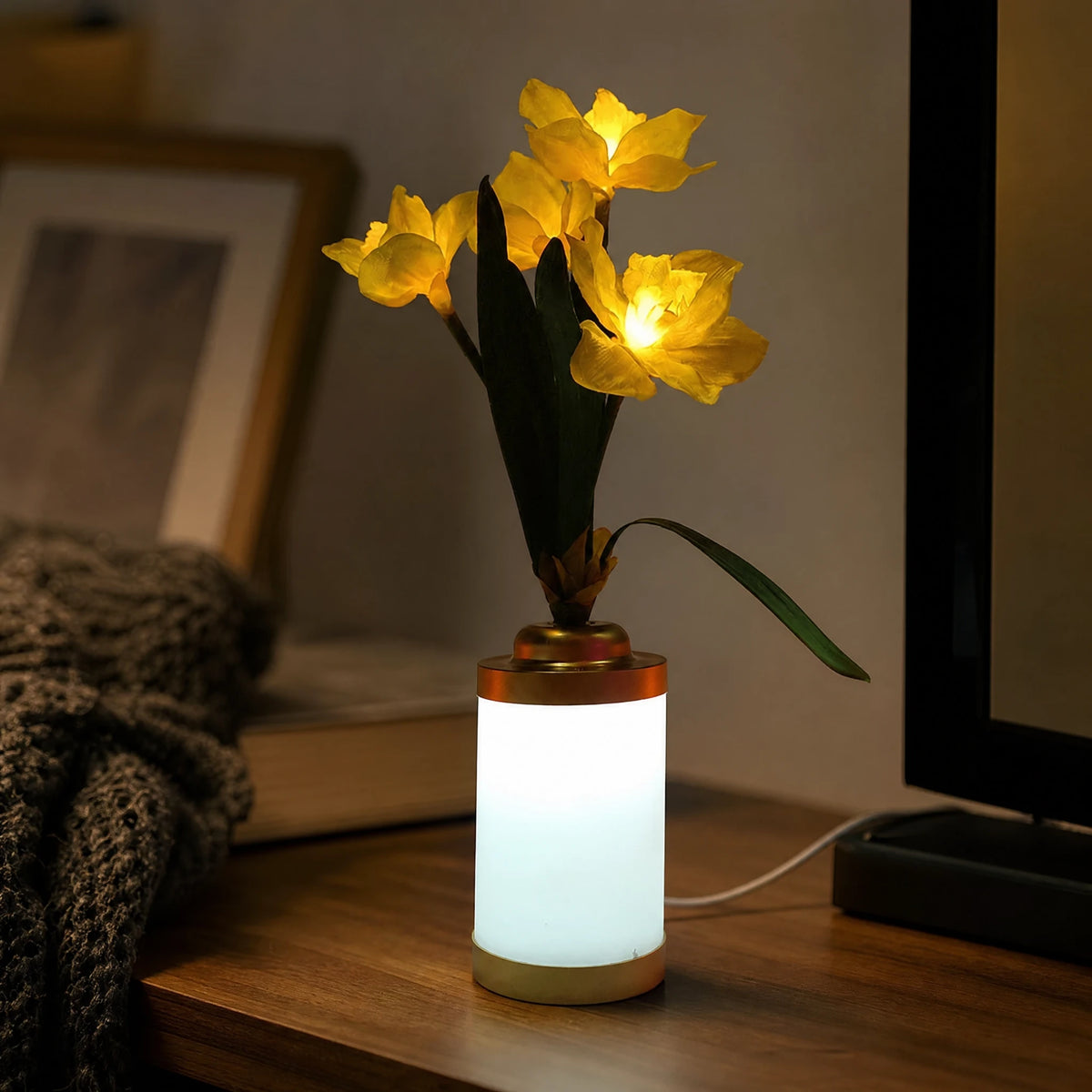 Lampe fleur lumineuse jonquille jaune avec socle LED - OBJETS VARIES