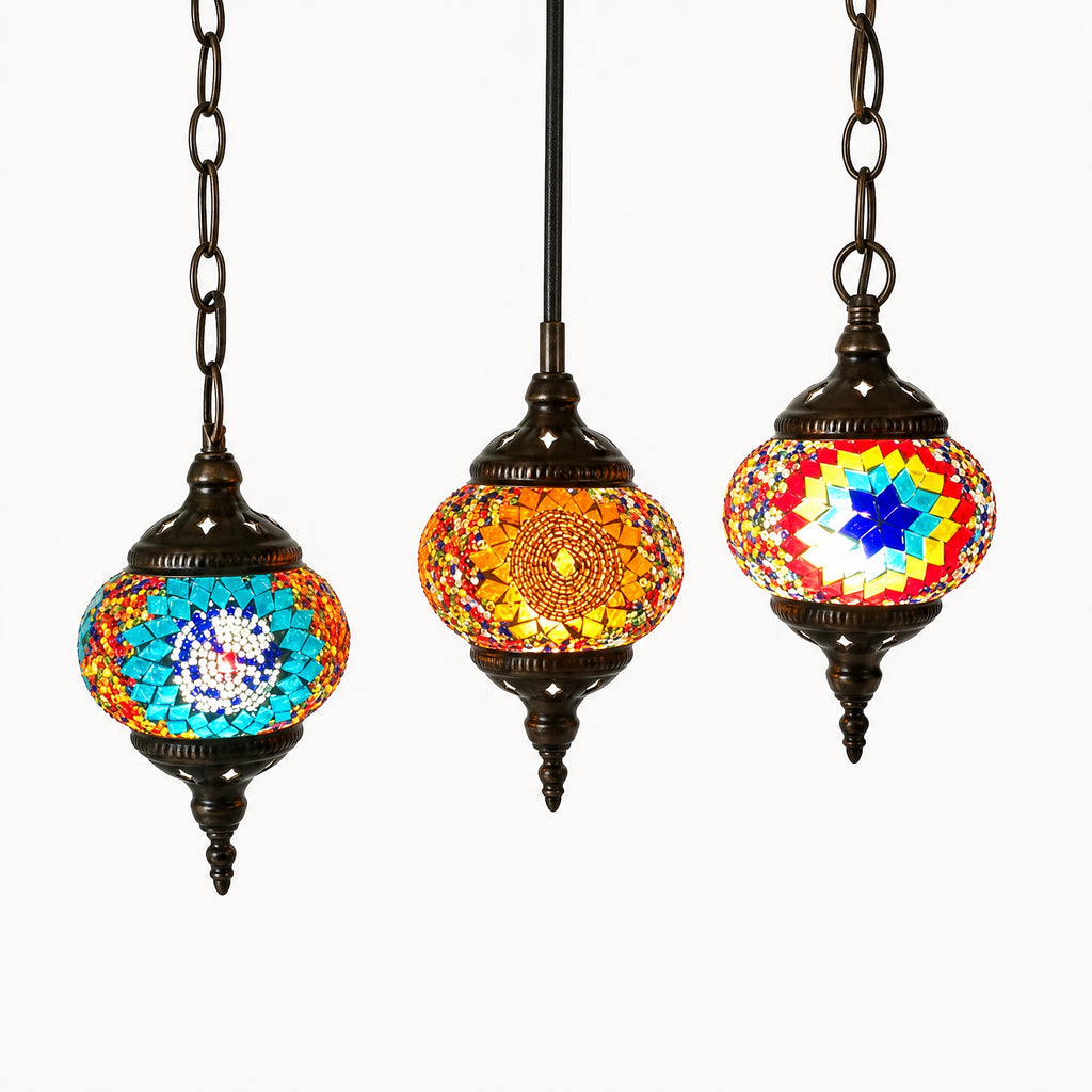 Lustre Mosaïque Orientale en Verre Multicolore Suspendu - image principale