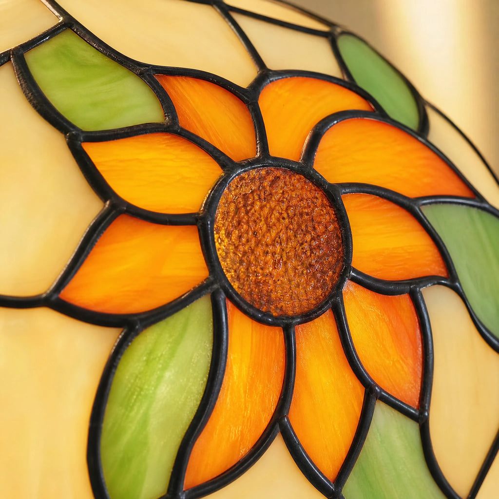 Lustre Tiffany Vitrail Motif Tournesol et Baroque - close-up détail matière