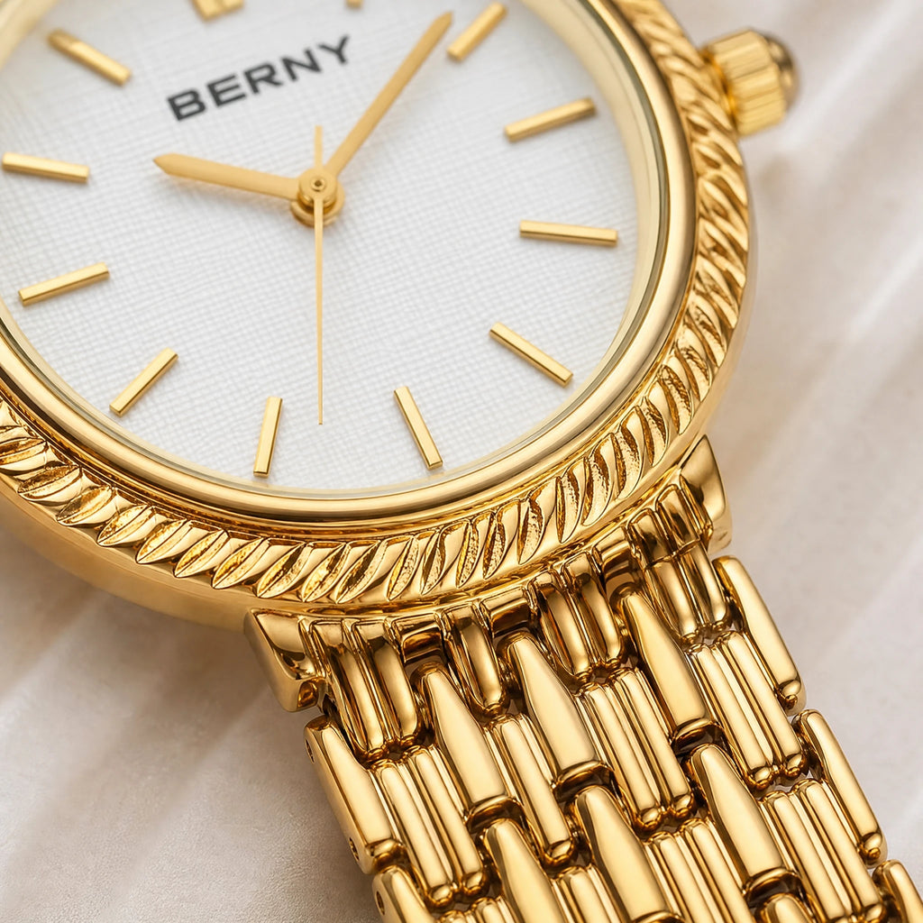 Montre Femme Vintage Or - close-up détail matière