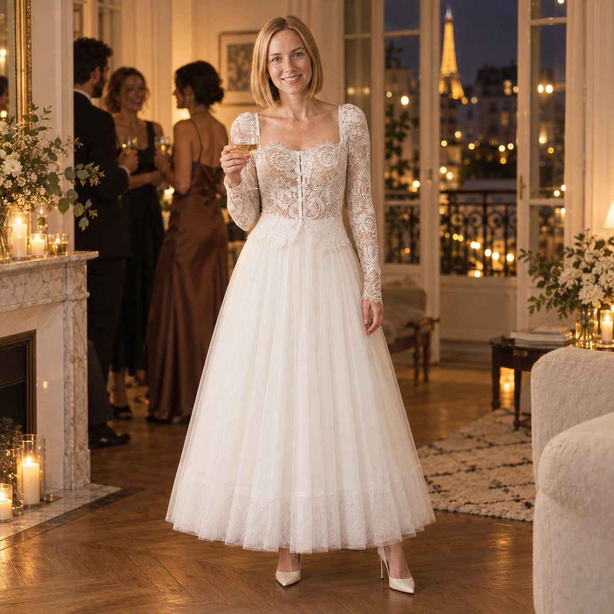 Mariée portant la robe de mariée vintage deux pièces en dentelle à l'ouverture du bal Imagen