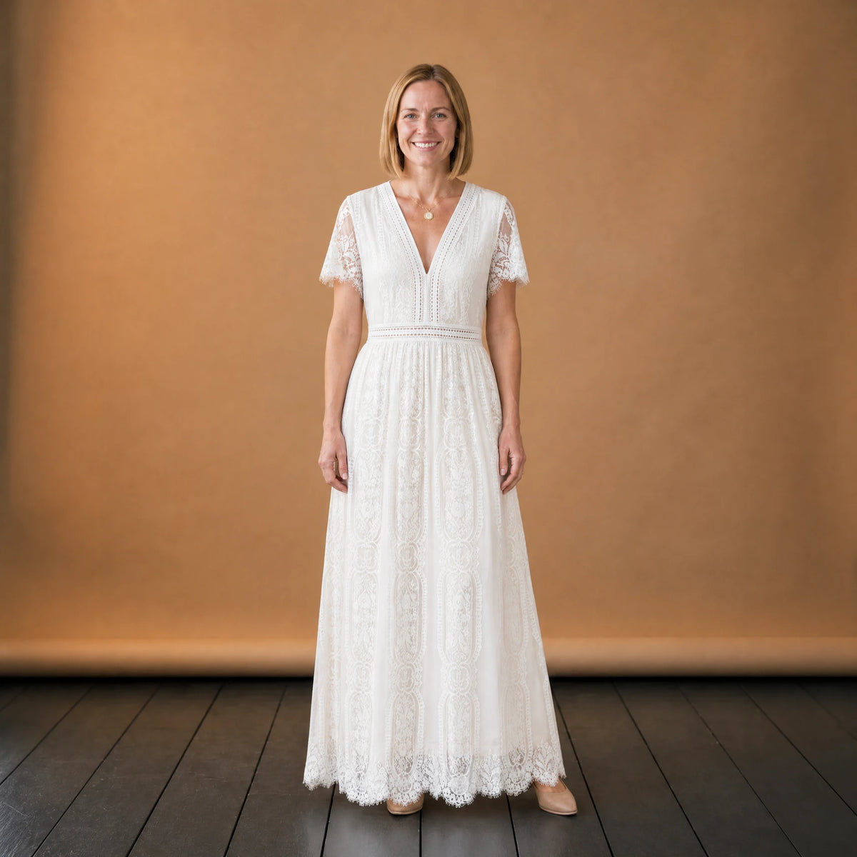 Robe Longue Blanche Vintage - VETEMENT Studio FEMME