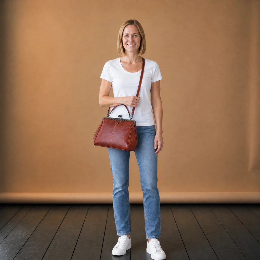 Sac à Main Rétro Fermoir Vintage Façon Docteur - VETEMENT Studio FEMME