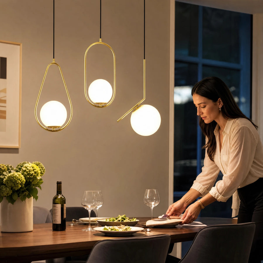Suspension Luminaire Géométrique à Globe et Cadre Doré - Utilisation GLOBALE