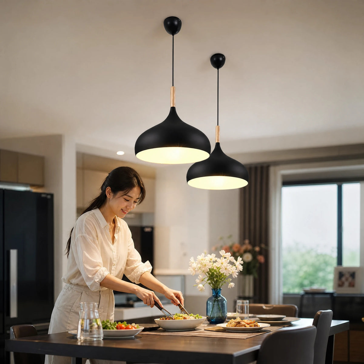 Suspension Noire Luminaire avec Détail Bois Naturel - Utilisation GLOBALE