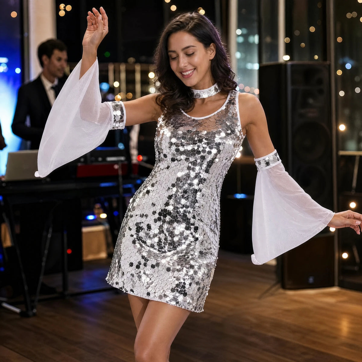 Tenue Disco Femme Argent et Blanc - Utilisation GLOBALE