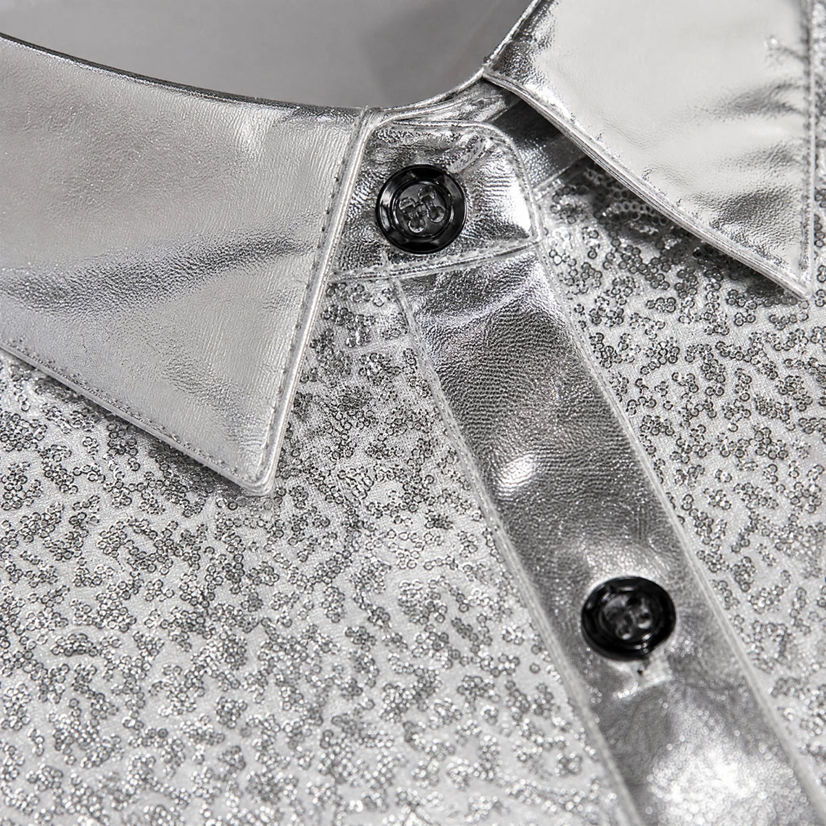 Tenue Disco Homme Chic - close-up détail matière