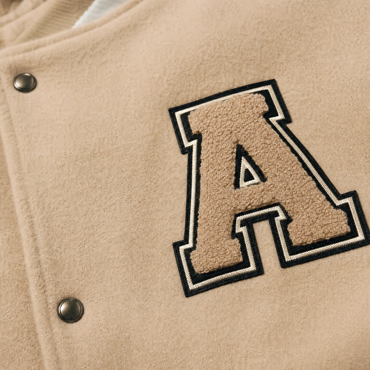 Veste Baseball Femme Vintage - close-up détail matière