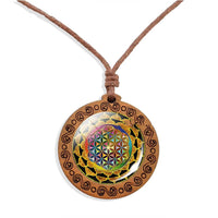 collier-mandala-pendentif-bois-vintage