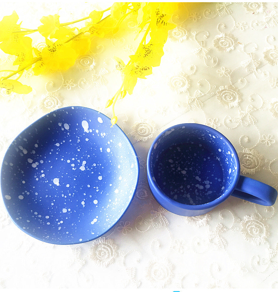tasse-et-soucoupes-vintage