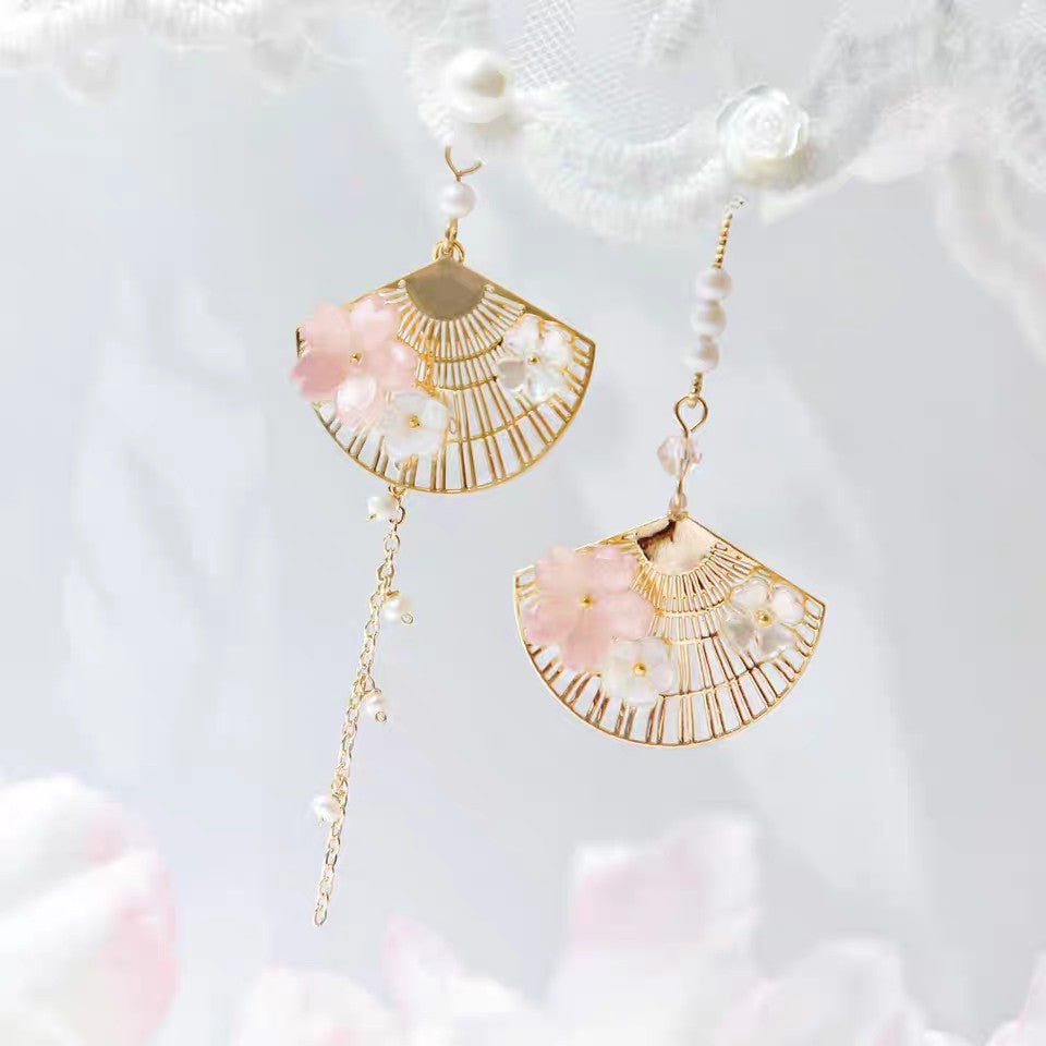 boucles-doreilles-asymetriques-eventail-chinois-vintage