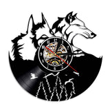 horloge-en-vinyle-loups-retro