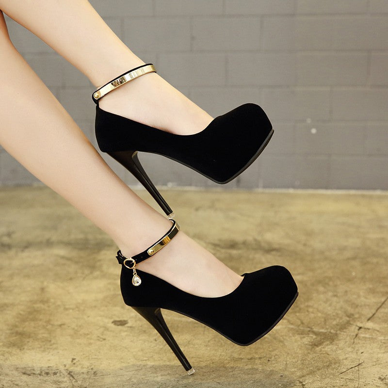 escarpins-chaussures-femme-vintage-fete-mariage