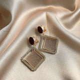 boucles-doreilles-en-perles-minimalistes-vintage