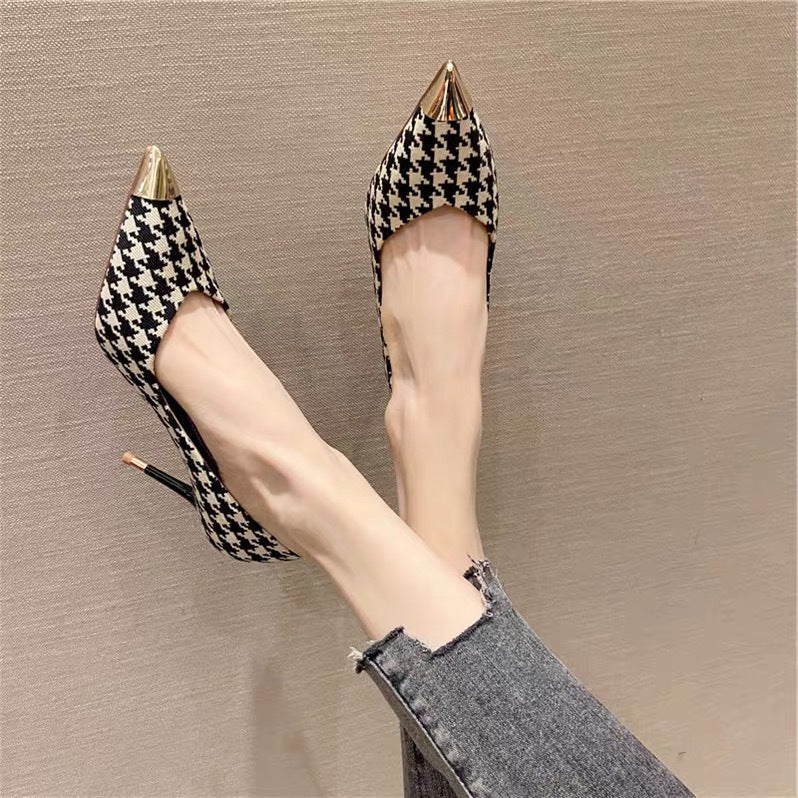 escarpins-bout-pointu-carreaux-vintage