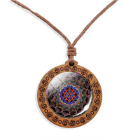 collier-mandala-pendentif-bois-vintage