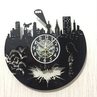 horloge-vintage-en-vinyle-acrylique