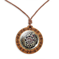 collier-mandala-pendentif-bois-vintage