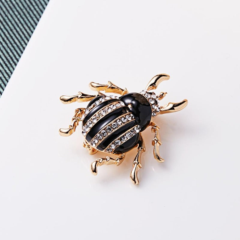    broche-sacarabee-vintage