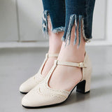 chaussures-annee-80-t-strap-cuir-beige