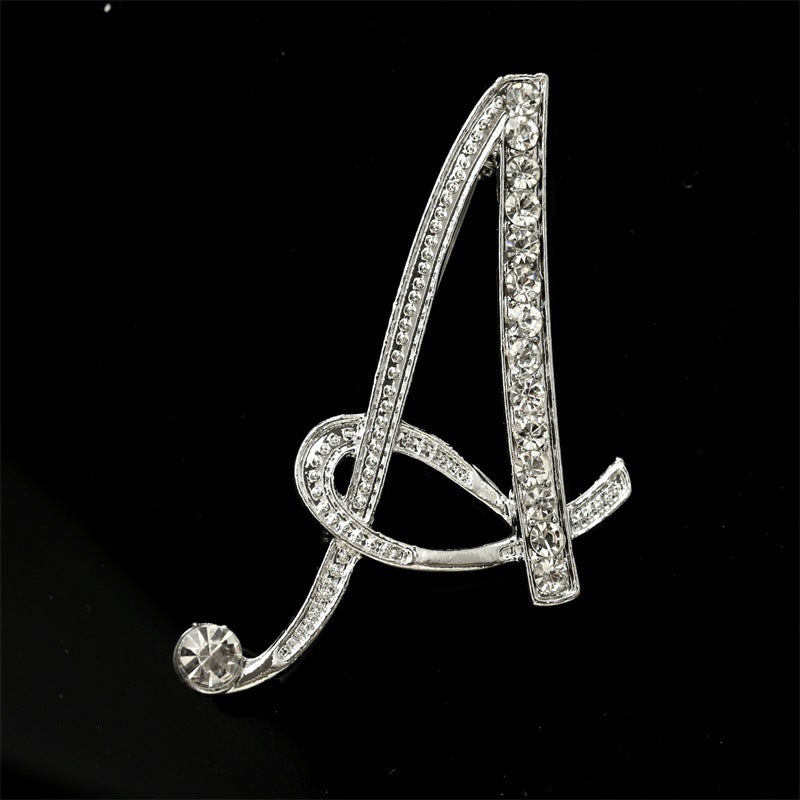 broches-alphabet-anglais-vintage-avec-diamants