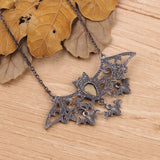 collier-chauve-souris-vintage