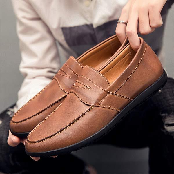 Mocasines de cuero hechos a mano vintage de moda