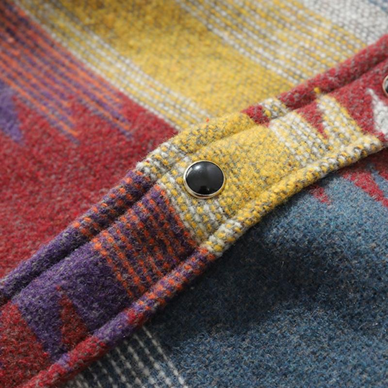 Chaqueta cepillada a cuadros con estampado vintage