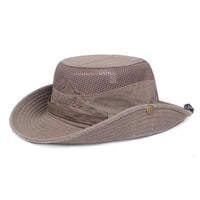 chapeau-de-soleil-de-camping-vintage