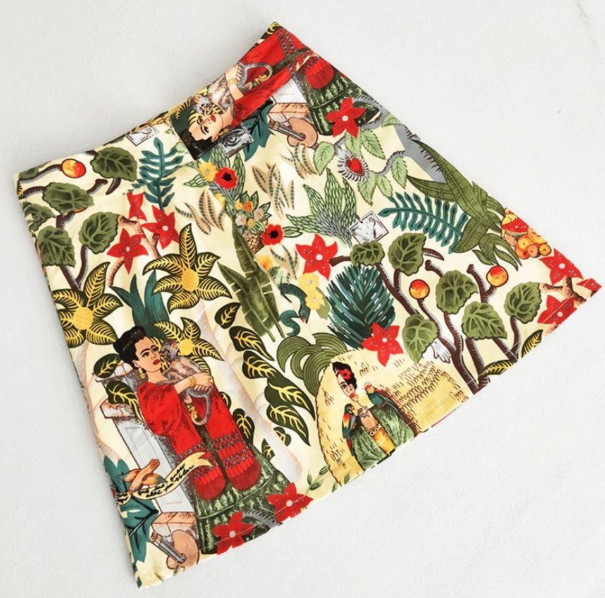 mini-jupe-annee-80-motif-tropical