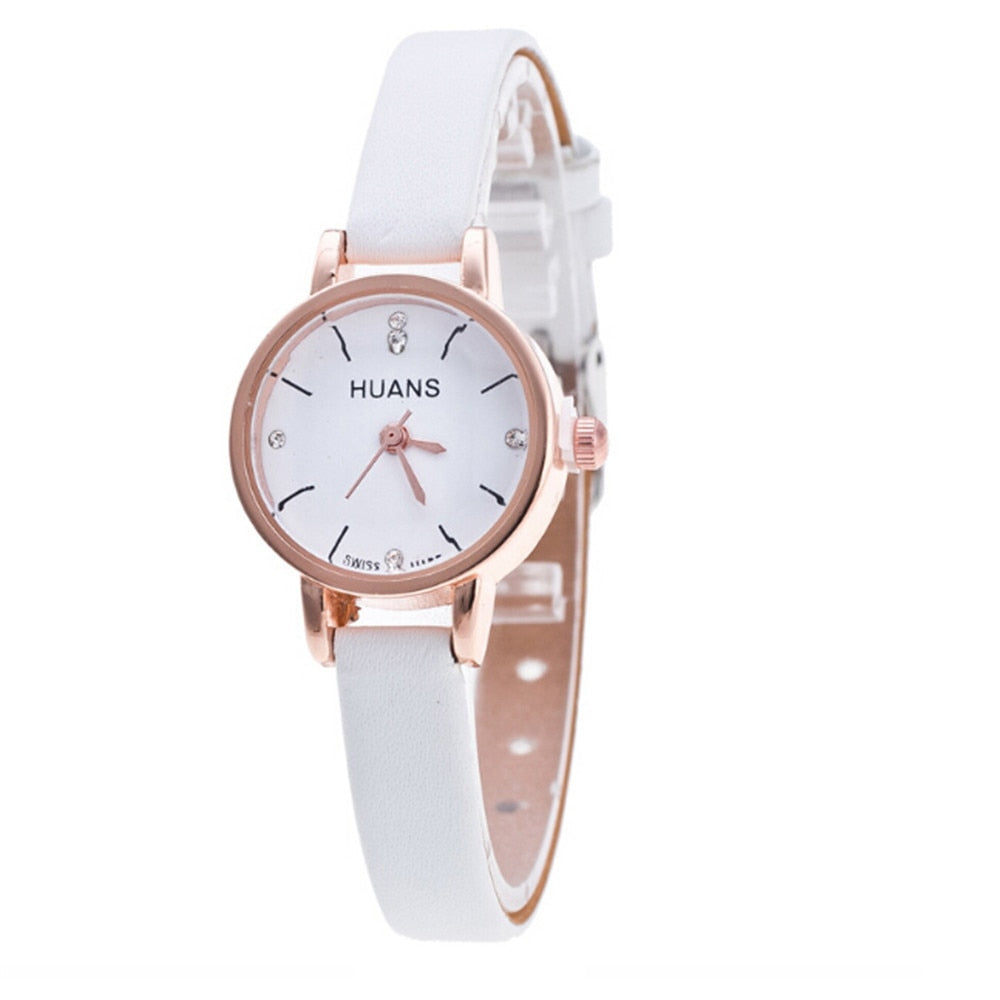    montre-fine-femme-vintage-blanc