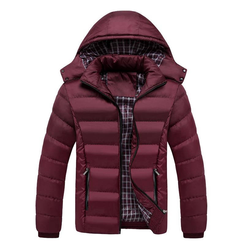 manteau-matelasse-court-capuche-couleur-unie-vintage